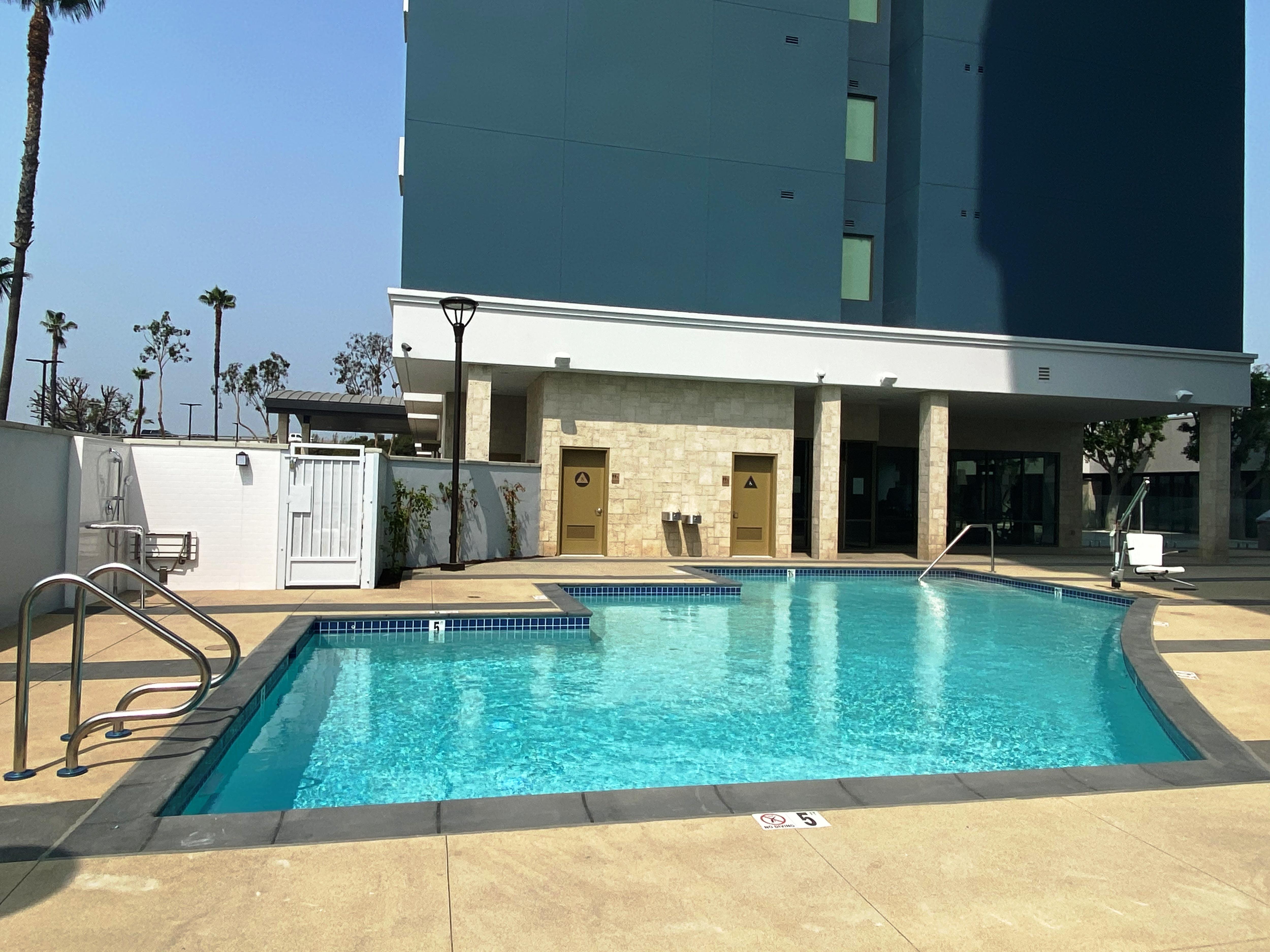 Staybridge Suites Лонг Бич Экстерьер фото